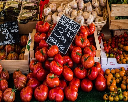 Fresh local ingredients and vegetables from a Bangladeshi market